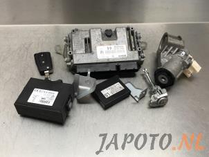 Gebruikte Kontaktslot + computer Toyota Aygo (B40) 1.0 12V VVT-i Prijs € 224,95 Margeregeling aangeboden door Japoto Parts B.V.