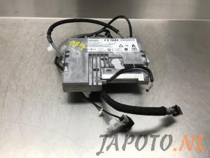 Gebruikte Bedieningspaneel Multi Media Toyota Auris (E18) 1.4 D-4D-F 16V Prijs € 400,00 Margeregeling aangeboden door Japoto Parts B.V.
