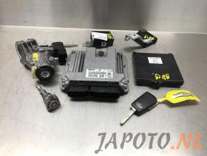 Gebruikte Contactslot + computer Toyota Auris (E18) 1.4 D-4D-F 16V Prijs € 250,00 Margeregeling aangeboden door Japoto Parts B.V.