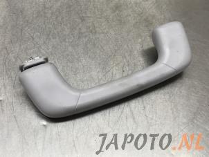 Gebruikte Handgreep Hyundai i40 CW (VFC) 1.7 CRDi 16V Prijs € 10,45 Margeregeling aangeboden door Japoto Parts B.V.