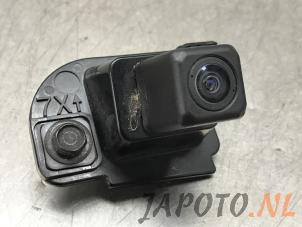 Gebruikte Camera achteruitrijden Toyota Yaris IV (P21/PA1/PH1) 1.5 12V Hybrid Prijs € 99,95 Margeregeling aangeboden door Japoto Parts B.V.
