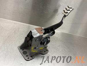 Gebruikte Koppelingspedaal Kia Picanto (JA) 1.0 T-GDI 12V Prijs € 60,49 Inclusief btw aangeboden door Japoto Parts B.V.
