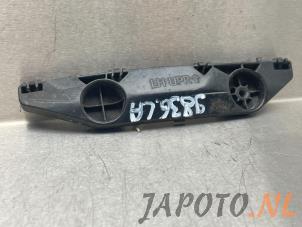 Gebruikte Bumpersteun links-achter Nissan Micra (K13) 1.2 12V Prijs € 9,95 Margeregeling aangeboden door Japoto Parts B.V.
