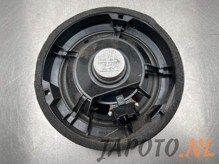 Speaker Suzuki Baleno