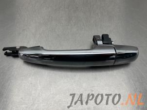 Gebruikte Deurgreep 4Deurs links-achter Suzuki Baleno 1.0 Booster Jet Turbo 12V Prijs € 29,99 Margeregeling aangeboden door Japoto Parts B.V.