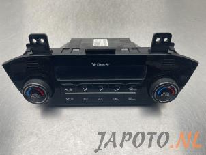Gebruikte Kachel Bedieningspaneel Kia Sportage (SL) 1.6 GDI 16V 4x2 Prijs € 49,95 Margeregeling aangeboden door Japoto Parts B.V.