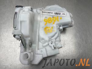 Gebruikte Deurslot Mechaniek 4Deurs rechts-voor Suzuki Vitara (LY/MY) 1.4 Booster Jet Turbo 16V SHVS AllGrip Prijs € 39,99 Margeregeling aangeboden door Japoto Parts B.V.