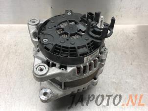 Gebruikte Dynamo Nissan Micra (K14) 0.9 IG-T 12V Prijs € 52,45 Margeregeling aangeboden door Japoto Parts B.V.