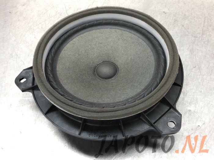 Speaker Toyota Verso