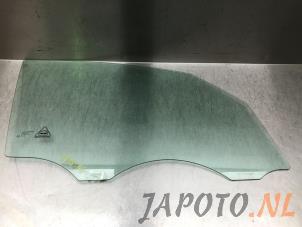 Gebruikte Portierruit 4Deurs rechts-voor Hyundai iX20 (JC) 1.4i 16V Prijs € 49,95 Margeregeling aangeboden door Japoto Parts B.V.