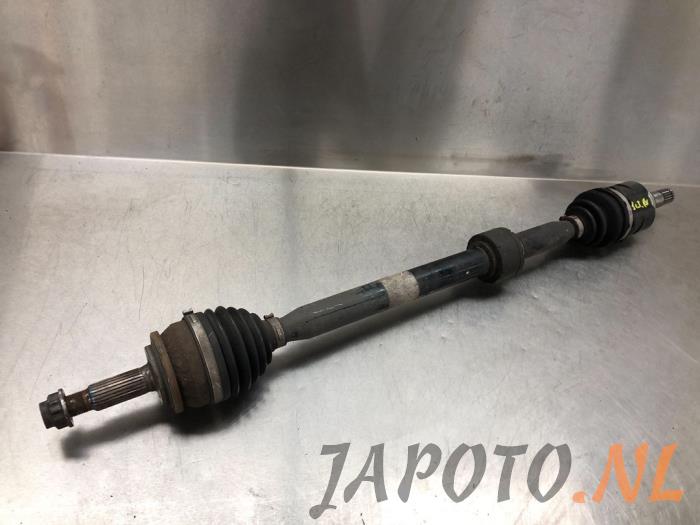 Front drive shaft, right Toyota Verso