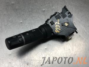 Gebruikte Schakelaar Licht Mazda 6 SportBreak (GH19/GHA9) 1.8i 16V Prijs € 36,70 Margeregeling aangeboden door Japoto Parts B.V.