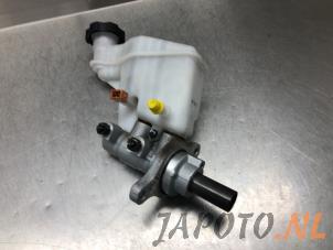 Gebruikte Hoofdremcilinder Hyundai i30 (GDHB5) 1.4 16V Prijs € 26,25 Margeregeling aangeboden door Japoto Parts B.V.