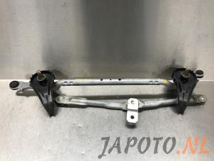 Gebruikte Ruitenwis Mechaniek Mazda 2 (DJ/DL) 1.5 SkyActiv-G 90 Prijs € 59,95 Margeregeling aangeboden door Japoto Parts B.V.
