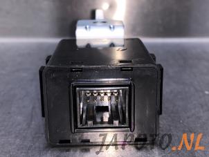 Kontaktslot + computer van een Kia Picanto (JA) 1.0 12V 2018
