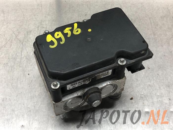 Gebruikte ABS Pomp Nissan Micra (K12) 1.2 16V Prijs € 78,75 Margeregeling aangeboden door Japoto Parts B.V.
