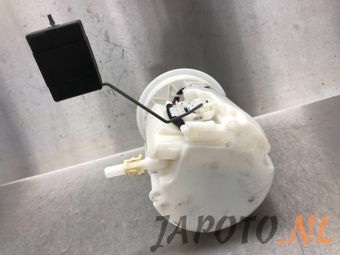 Brandstofpomp Elektrisch van een Toyota GT 86 (ZN) 2.0 16V 2013