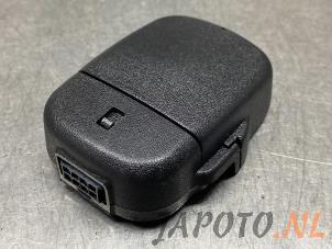 Gebruikte Sensor regen Kia Sportage (SL) 2.0 CRDi 16V VGT 4x4 Prijs € 19,95 Margeregeling aangeboden door Japoto Parts B.V.