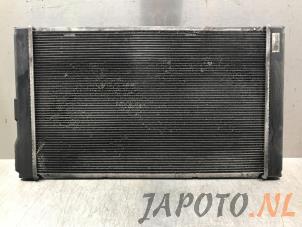 Gebruikte Radiateur Toyota Auris (E15) 1.8 16V HSD Full Hybrid Prijs € 63,00 Margeregeling aangeboden door Japoto Parts B.V.