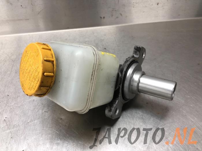 Gebruikte Hoofdremcilinder Toyota GT 86 (ZN) 2.0 16V Prijs € 78,70 Margeregeling aangeboden door Japoto Parts B.V.