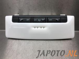 Gebruikte Binnenverlichting voor Nissan Micra (K14) 1.0 IG-T 100 Prijs € 26,25 Margeregeling aangeboden door Japoto Parts B.V.