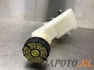 Gebruikte Hoofdremcilinder Nissan Micra (K14) 1.0 IG-T 100 Prijs € 52,49 Margeregeling aangeboden door Japoto Parts B.V.