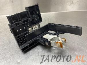 Gebruikte Accu sensor Toyota Yaris IV (P21/PA1/PH1) 1.5 12V Hybrid Prijs € 39,95 Margeregeling aangeboden door Japoto Parts B.V.