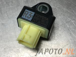 Gebruikte Sensor Airbag Toyota Yaris IV (P21/PA1/PH1) 1.5 12V Hybrid Prijs € 24,99 Margeregeling aangeboden door Japoto Parts B.V.