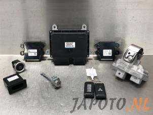 Gebruikte Contactslot + computer Mitsubishi ASX 1.6 MIVEC 16V Prijs € 208,95 Margeregeling aangeboden door Japoto Parts B.V.