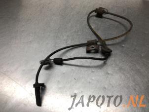 Gebruikte Sensor ABS Subaru Impreza III (GH/GR) 2.0D AWD Prijs € 26,25 Margeregeling aangeboden door Japoto Parts B.V.