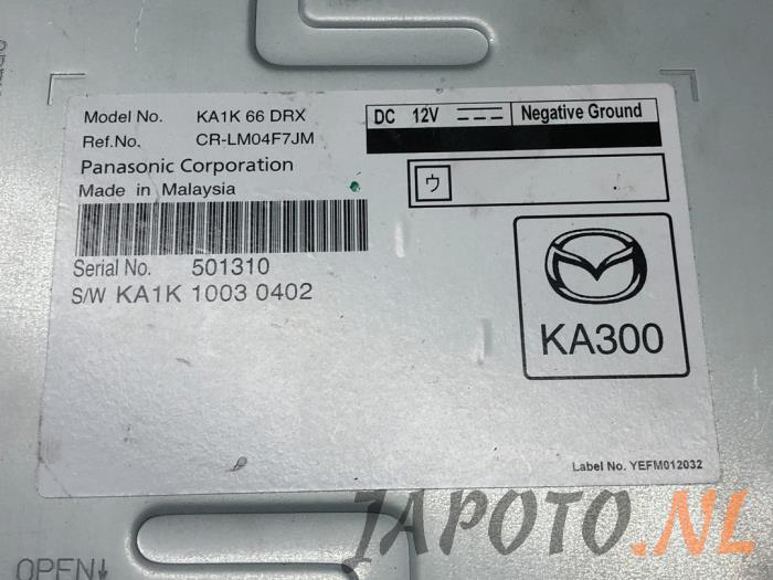 Radio module van een Mazda CX-5 (KE,GH) 2.5 SkyActiv-G 192 16V 4WD 2015