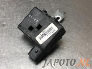 Gebruikte Alarm module Mitsubishi Outlander (GF/GG) 2.0 16V PHEV 4x4 Prijs € 34,95 Margeregeling aangeboden door Japoto Parts B.V.