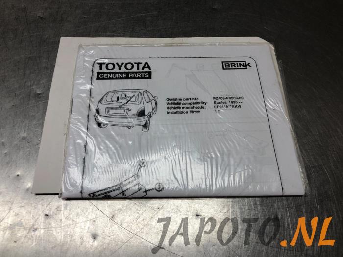 Instructie Boekje van een Toyota Starlet (EP9) 1.3,XLi,GLi 16V 1996