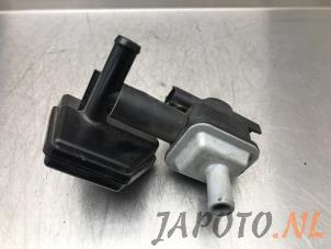 Gebruikte Vacuum ventiel Mazda CX-5 (KE,GH) 2.0 SkyActiv-G 16V 2WD Prijs € 34,95 Margeregeling aangeboden door Japoto Parts B.V.