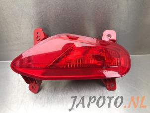 Gebruikte Mistachterlicht Kia Stonic (YB) 1.2 MPI 16V Prijs € 49,95 Margeregeling aangeboden door Japoto Parts B.V.