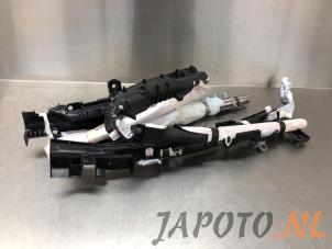 Gebruikte Airbag hemel links Suzuki Swace 1.8 16V Hybrid Prijs € 261,45 Margeregeling aangeboden door Japoto Parts B.V.