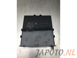 Gebruikte Smart entry computer Suzuki Swace 1.8 16V Hybrid Prijs € 157,45 Margeregeling aangeboden door Japoto Parts B.V.