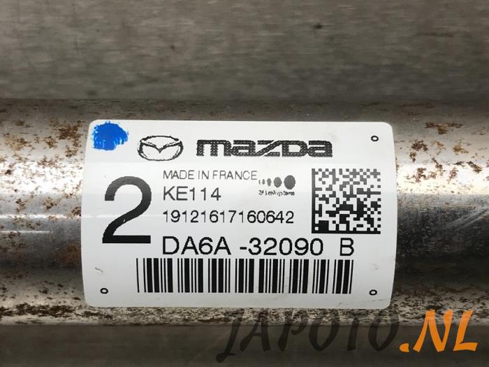 Kruiskoppeling T-As van een Mazda 2 (DJ/DL) 1.5 SkyActiv-G 90 2017