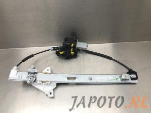 Gebruikte Raammechaniek 4Deurs rechts-voor Mazda 2 (DJ/DL) 1.5 SkyActiv-G 90 Prijs € 49,95 Margeregeling aangeboden door Japoto Parts B.V.