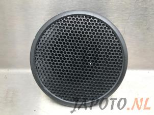 Gebruikte Tweeter Mazda 2 (DJ/DL) 1.5 SkyActiv-G 90 Prijs € 15,70 Margeregeling aangeboden door Japoto Parts B.V.