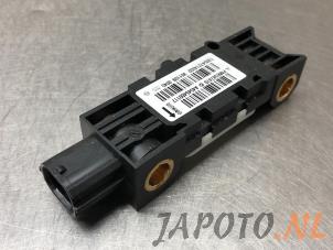 Gebruikte Sensor Airbag Mitsubishi Colt (Z2/Z3) 1.5 16V CZT Turbo Prijs € 24,99 Margeregeling aangeboden door Japoto Parts B.V.