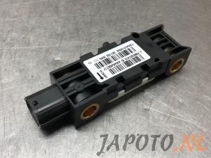 Gebruikte Airbag Sensor Mitsubishi Colt (Z2/Z3) 1.5 16V CZT Turbo Prijs € 24,99 Margeregeling aangeboden door Japoto Parts B.V.