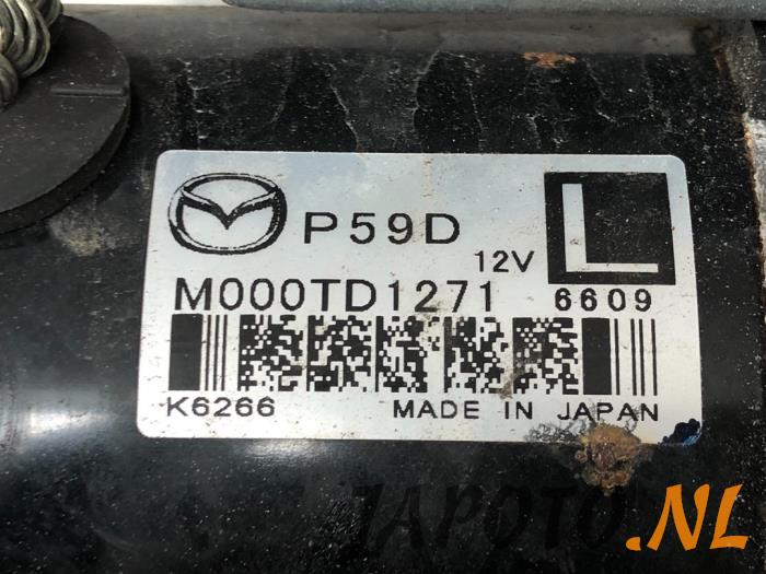 Startmotor van een Mazda MX-5 (ND) 1.5 Skyactiv G-131 16V 2017