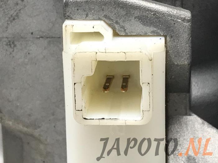 Kontaktslot + computer van een Suzuki Swift (ZA/ZC/ZD) 1.2 16_ 2014