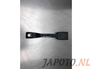 Gebruikte Veiligheidsgordel Insteek rechts-voor Suzuki Swift (ZA/ZC/ZD1/2/3/9) 1.3 VVT 16V Prijs € 14,95 Margeregeling aangeboden door Japoto Parts B.V.