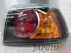 Gebruikte Achterlicht rechts Mitsubishi Lancer Sports Sedan (CY/CZ) 1.8 MIVEC 16V Prijs € 79,95 Margeregeling aangeboden door Japoto Parts B.V.