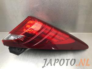 Gebruikte Achterlicht rechts Honda Civic (FK1/2/3) 1.4i VTEC 16V Prijs € 100,00 Margeregeling aangeboden door Japoto Parts B.V.