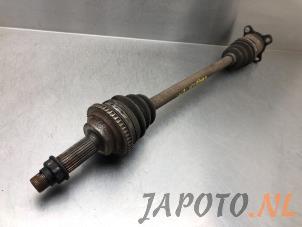 Gebruikte Aandrijfas links-achter Lexus RX (U3) 400h V6 24V VVT-i 4x4 Prijs € 104,95 Margeregeling aangeboden door Japoto Parts B.V.