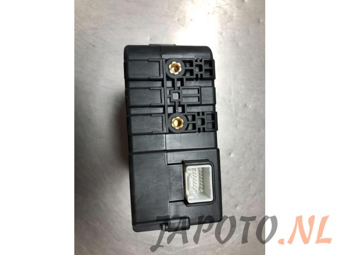 ABS Computer van een Lexus RX (U3) 400h V6 24V VVT-i 4x4 2006