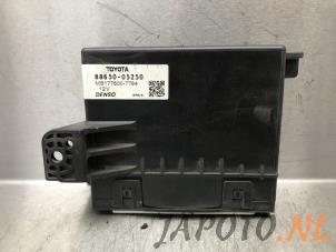 Gebruikte AAC Unit Computerkachel Toyota Avensis Wagon (T27) 2.0 16V D-4D-F Prijs € 99,00 Margeregeling aangeboden door Japoto Parts B.V.